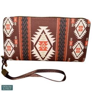 Tribal Print Brown Wallet Wristlet w/ Double Zip Around Closure & Card Slots NEW